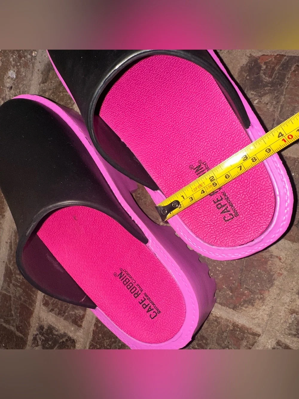 Cape Robbin Hafi Two-Tone Black & Pink Chunky Platform Lug Sole Mules Clogs 10